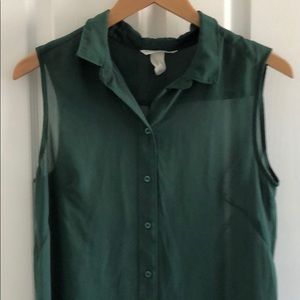 Sheer green sleeveless button up with high-low hem